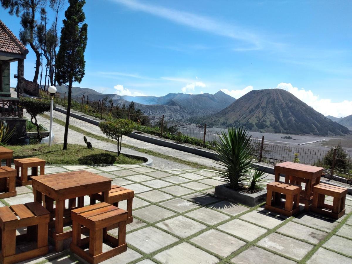 Cemara Indah Hotel Bromo Exterior foto